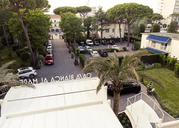 Hotel La Dépendance by Casa Bianca Lido di Jesolo